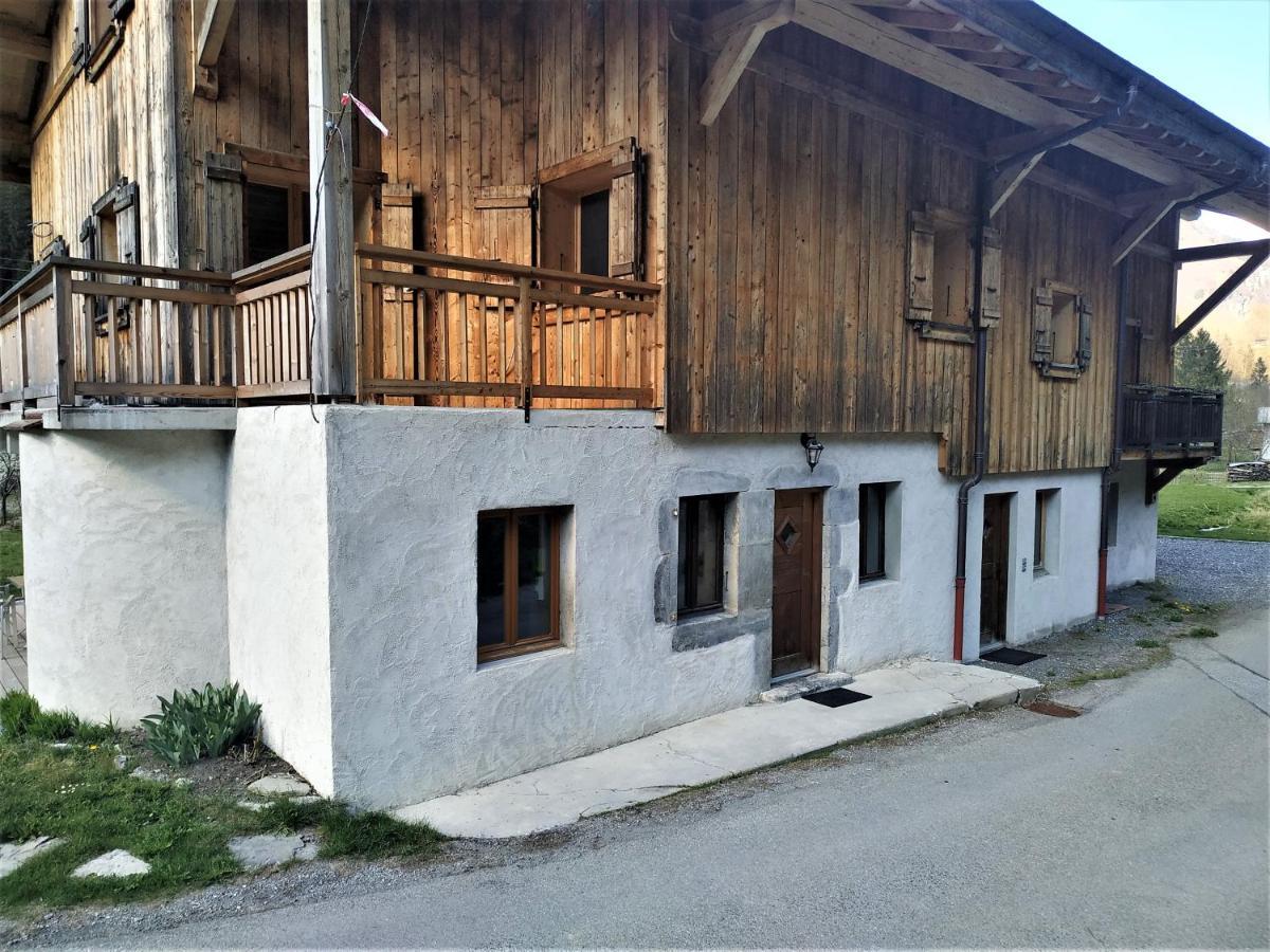 Appartement Dans Ferme Renovee Au Coeur Du Grand Massif Sixt 外观 照片