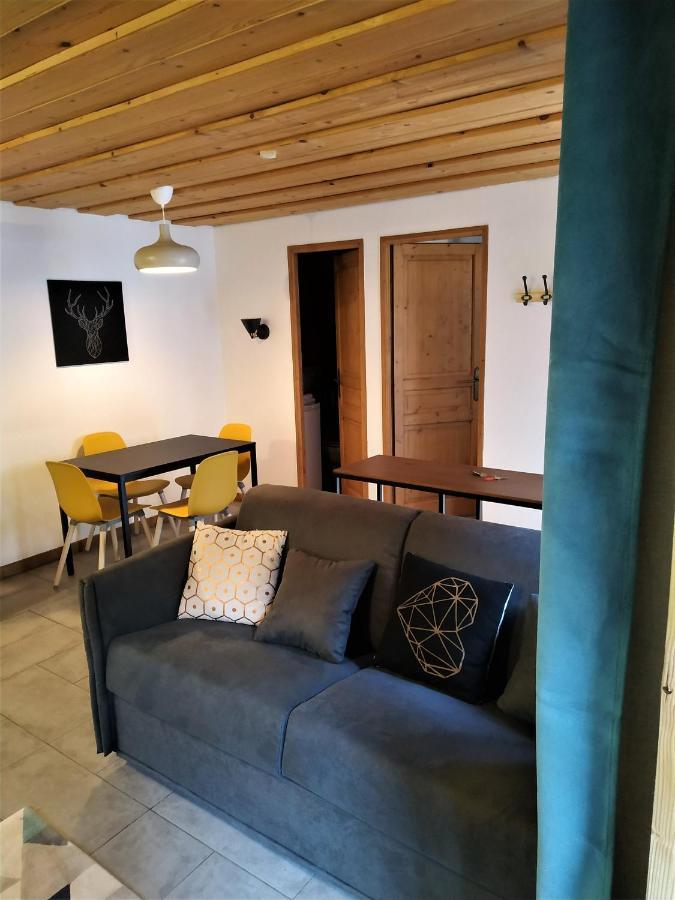 Appartement Dans Ferme Renovee Au Coeur Du Grand Massif Sixt 外观 照片